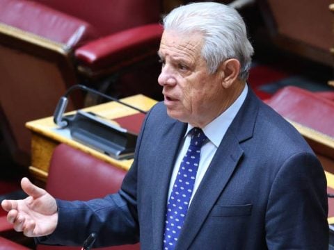 Γιώργος Βλάχος: «Κάτι δεν πάει καλά στο Μαξίμου - Απορώ με τον Γεωργιάδη, έπρεπε να παραιτηθεί από την αρχή ο Λαζαρίδης»
